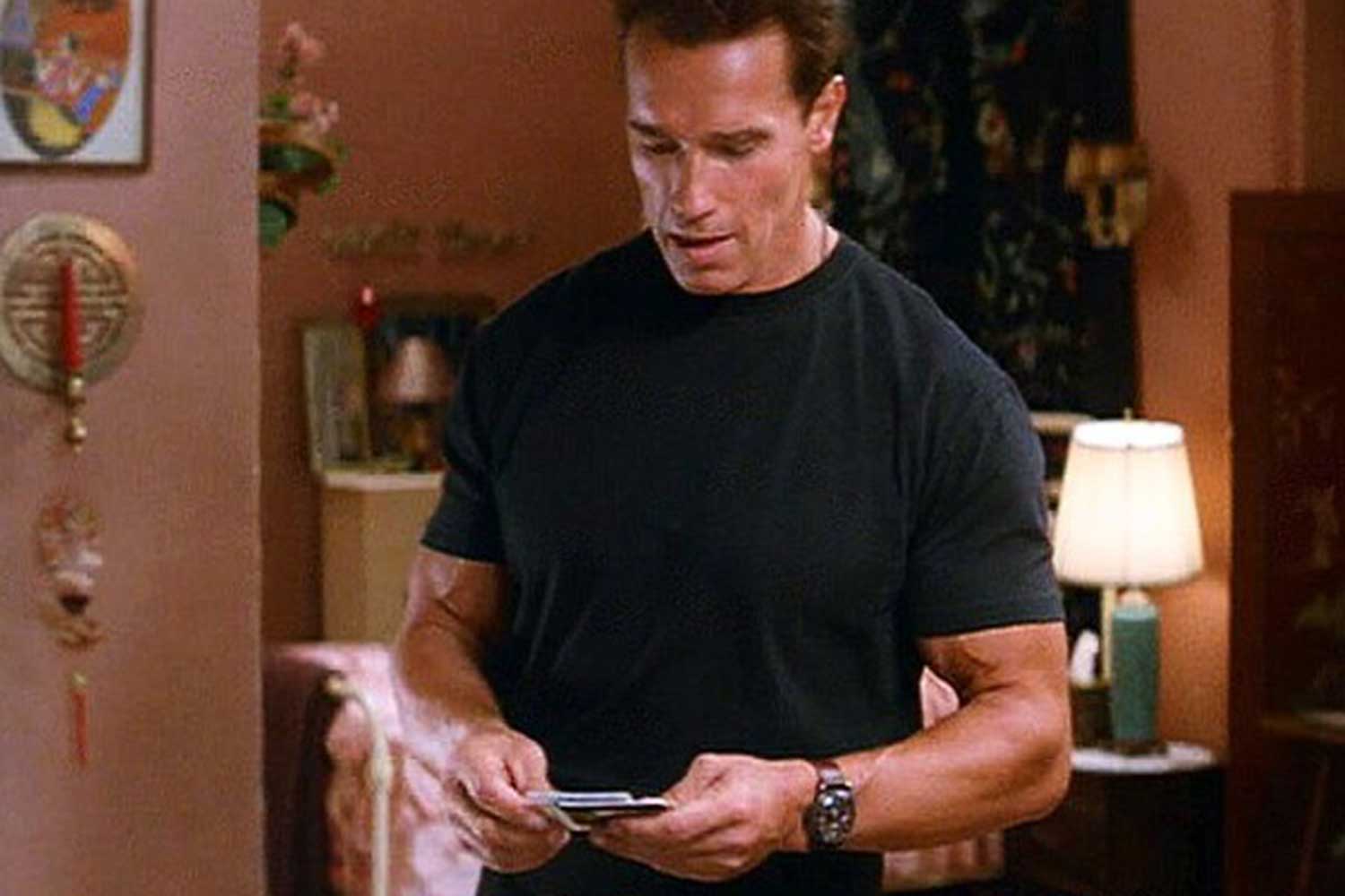 Arnold Schwarzenegger sporting Panerai Luminor Marina in the movie Eraser (1996)