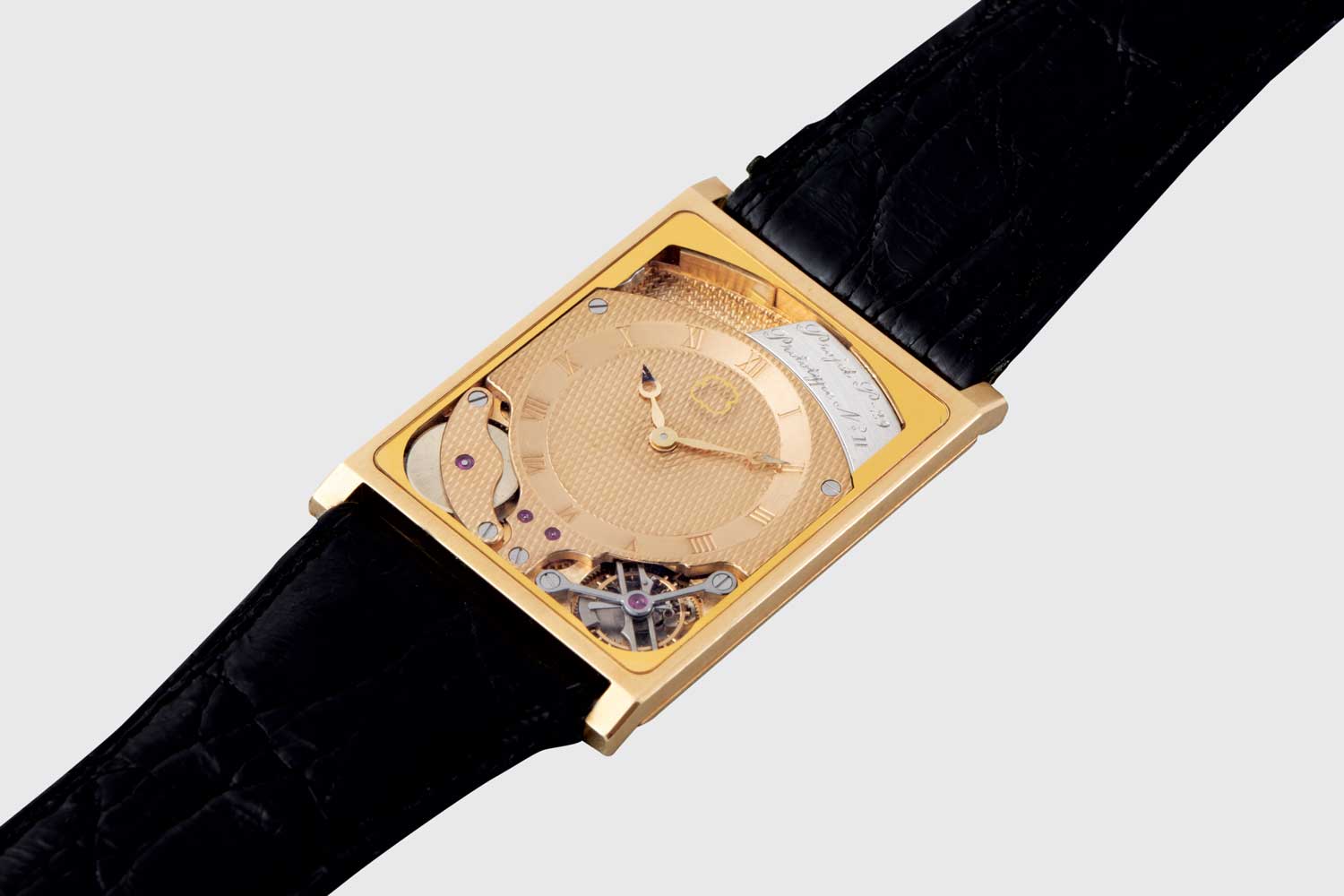 With this prototype, Beyner and Grimm succeeded in pushing watchmaking’s boundaries, producing the world’s first automatic-winding, ultra-thin tourbillon. At only 2.7mm thick they established a record by integrating the movement with the case back (Picture courtesy of Phillips)