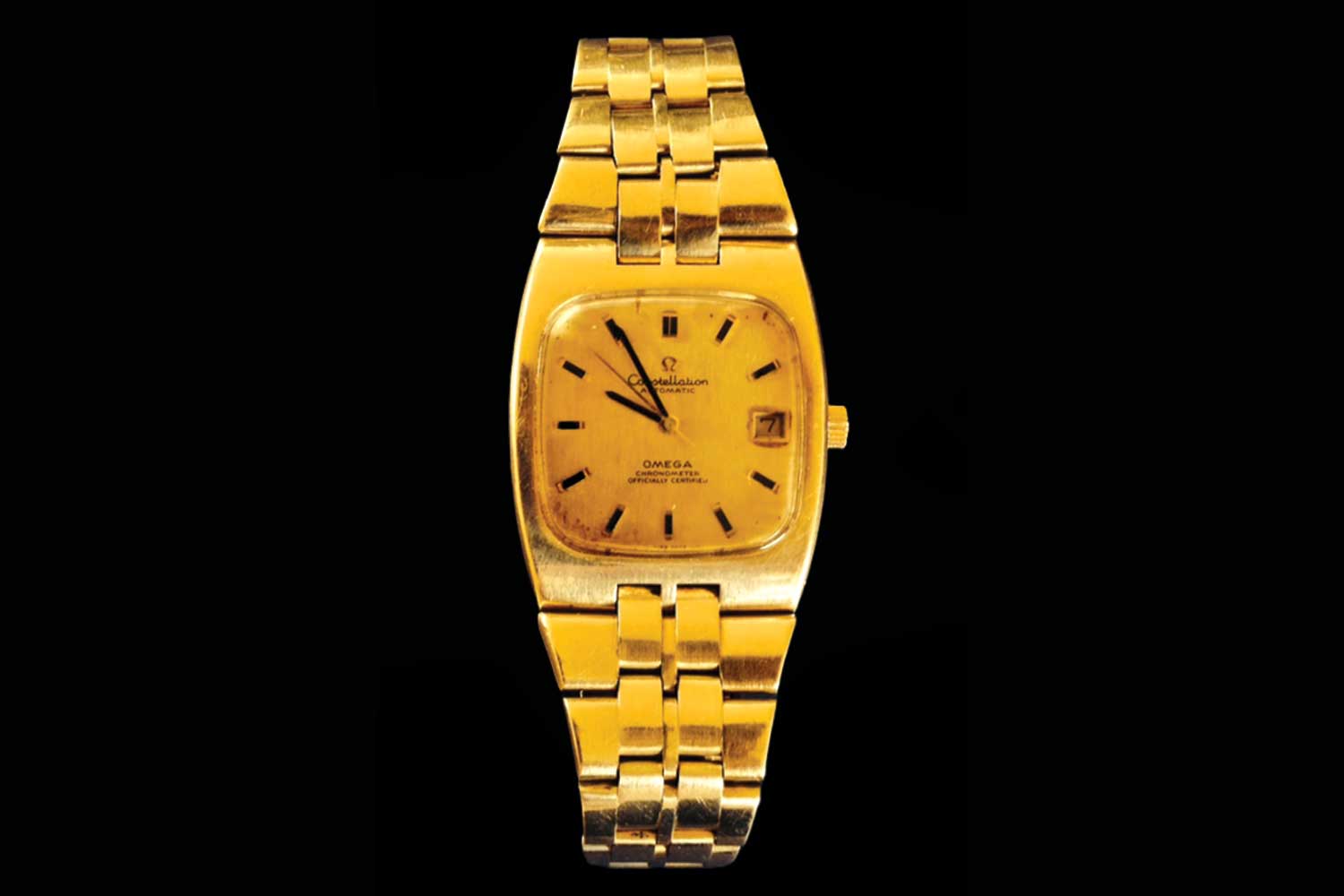 After his death the watch was sold by Silverstone Auctions