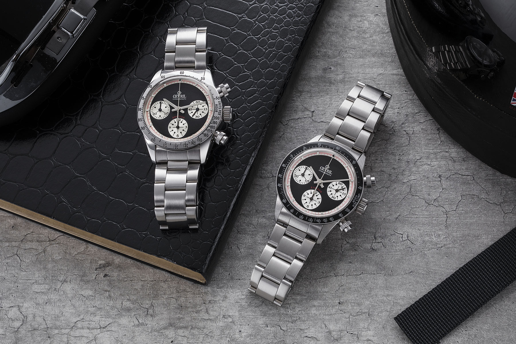 NOS Gevril Tri-Color Tribeca witha steel bezel on the left and black ceramic bezel on the right (© Revolution)
