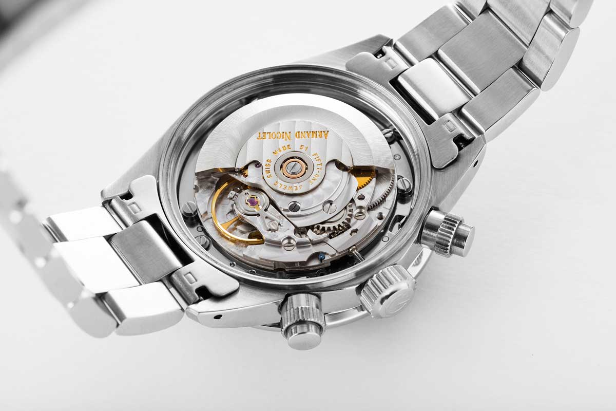 Inside the Gevril Tribeca: The ETA 2824 paired with a Dubois Depraz chronograph module (© Revolution)