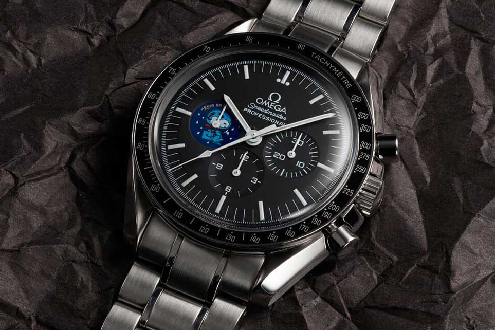 The commemorative 2003 Reference PIC 3578.51.00 — Blue Snoopy (Image: omegawatches.com)