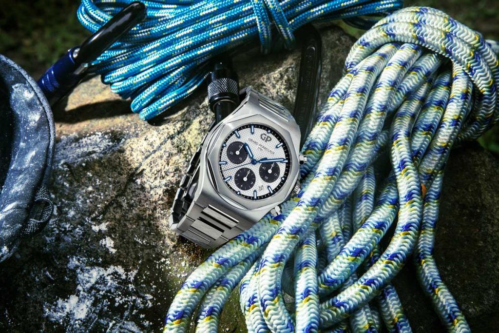 The Girard-Perregaux Laureato Chronograph in 42mm, the steel on steel with silver dial variation (© Revolution)