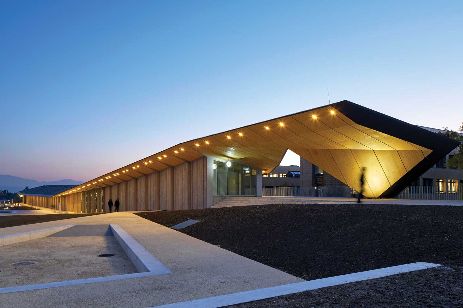 The Rolex Learning Center (Lausanne, Switzerland)
