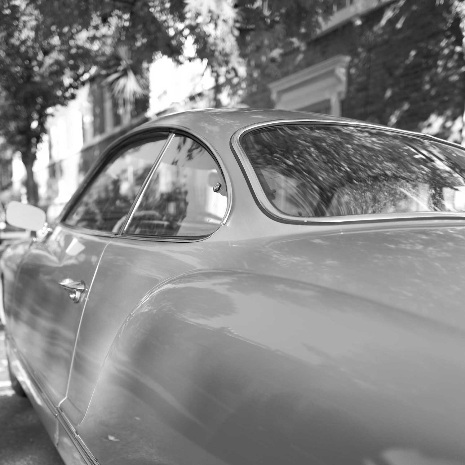 Volkswagen Karmann Ghia