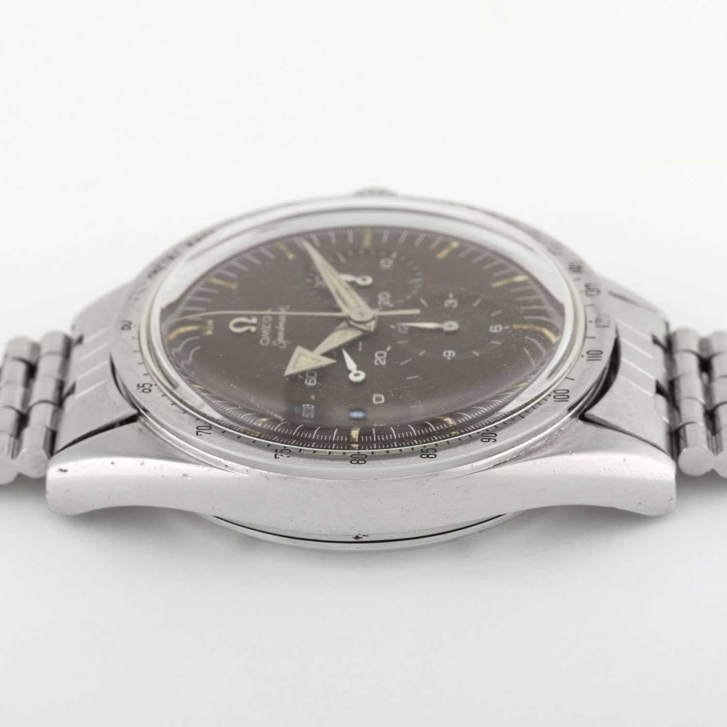 Lot 140 – Tropical Omega Speedmaster 2915-2 FAP
