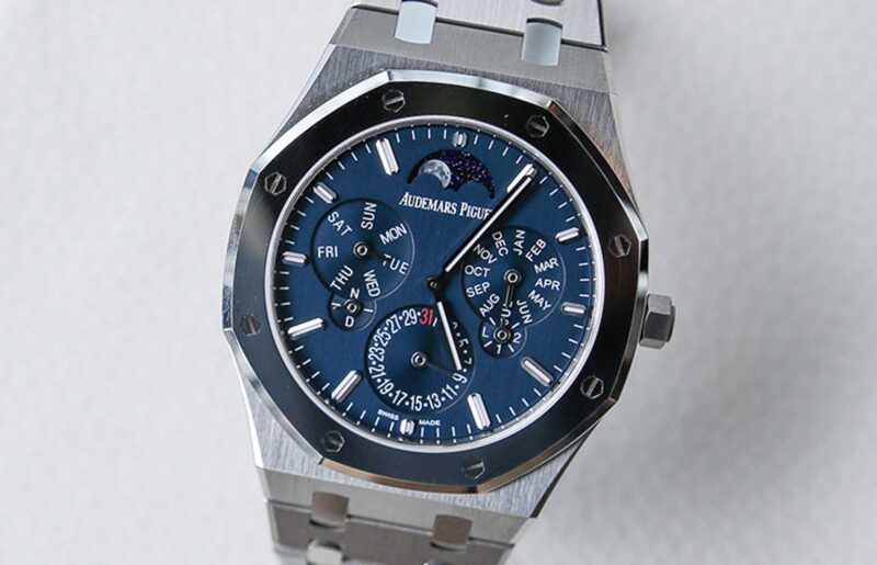 Walking The Ultra-Thin Line: The Audemars Piguet RD#2