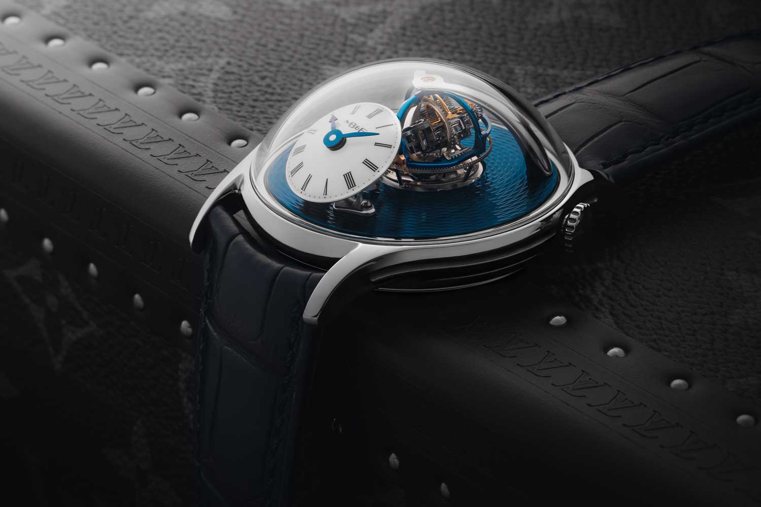 MB&F LM Thunderdome The Hour Glass Commemorative Edition in tantalum