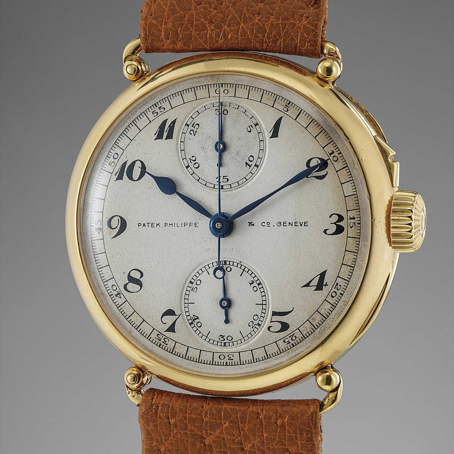 1924 Patek Philippe single pusher chronograph wristwatch with vertical registers and officer case (Image: phillipswatches.com)