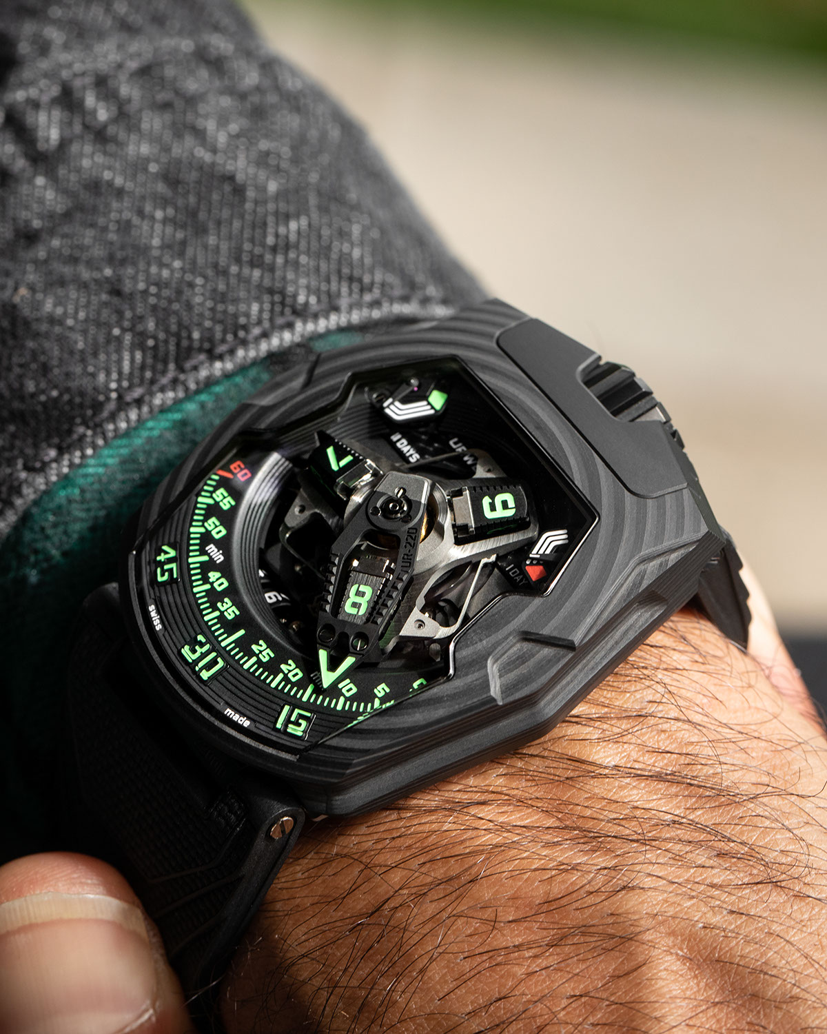 The URWERK UR-220 “Falcon Project” Carbon Edition on the wrist