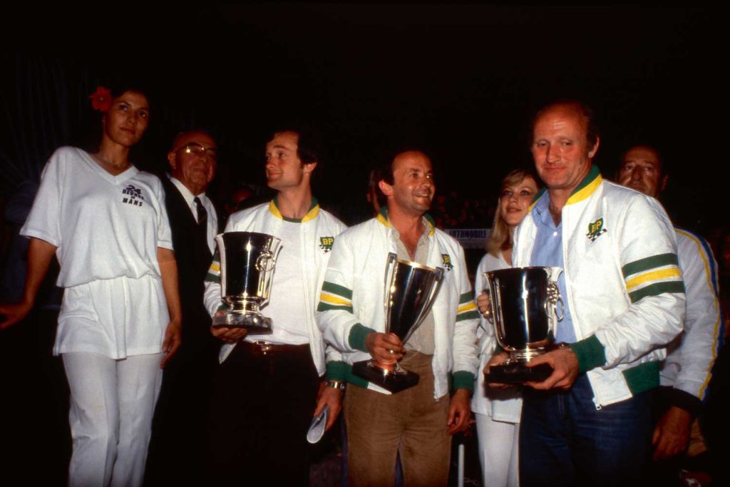 Laurent Ferrier (center), François Servanin (right), and his team at the 1979 Le Mans race.