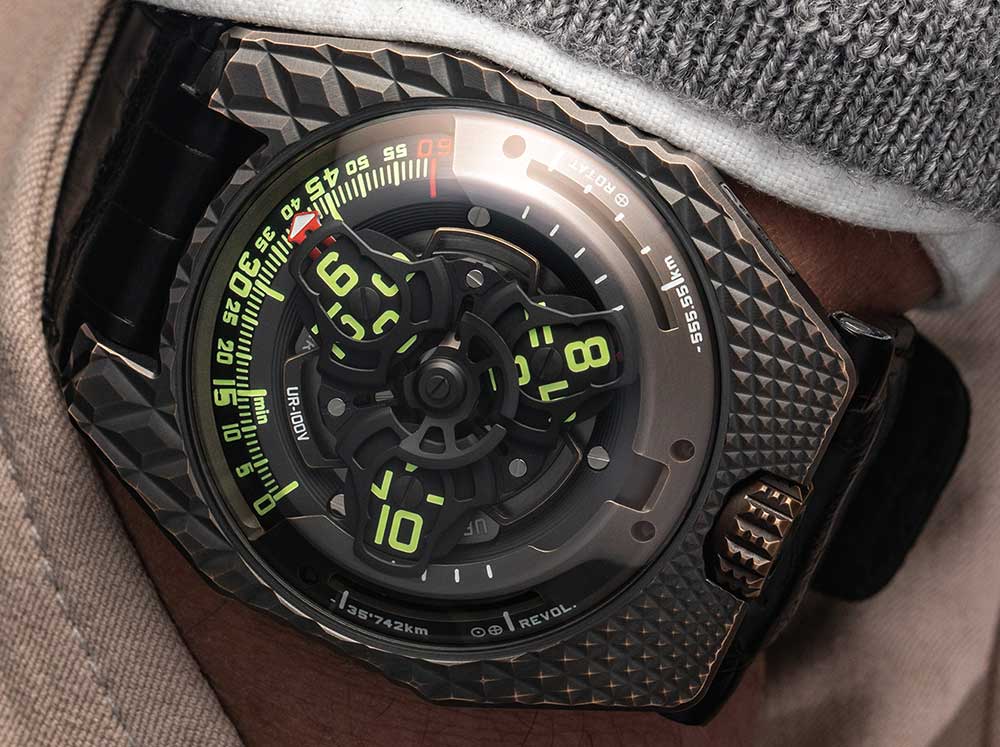 The URWERK UR-100V T-Rex (Limited edition of 22 pieces)