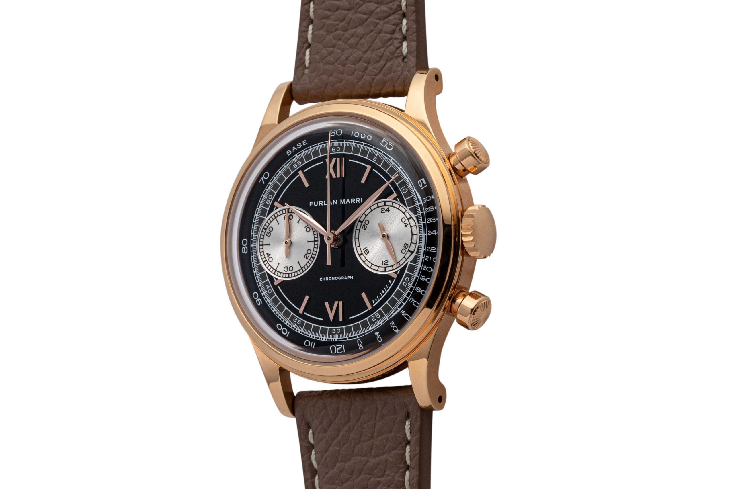 Check out how the crown and pushers are in the same styling at the François Borgel case of the Patek Philippe Chronograph ref. 1463 (©Revolution)