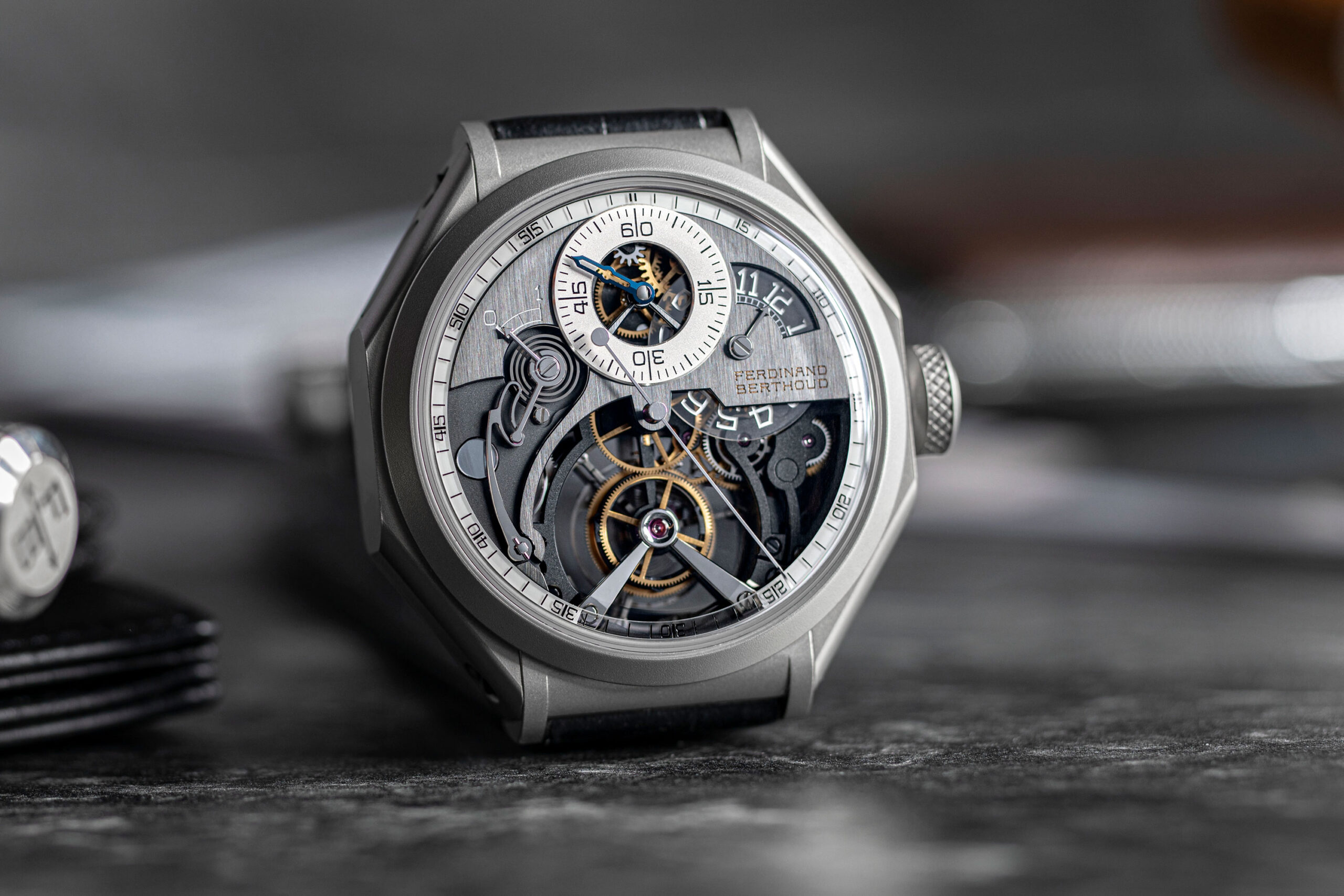 The 2021 Ferdinand Berthoud Régulateur Squelette FB RS in an octagonal case in ultra-resistant carburised stainless steel (©Revolution)