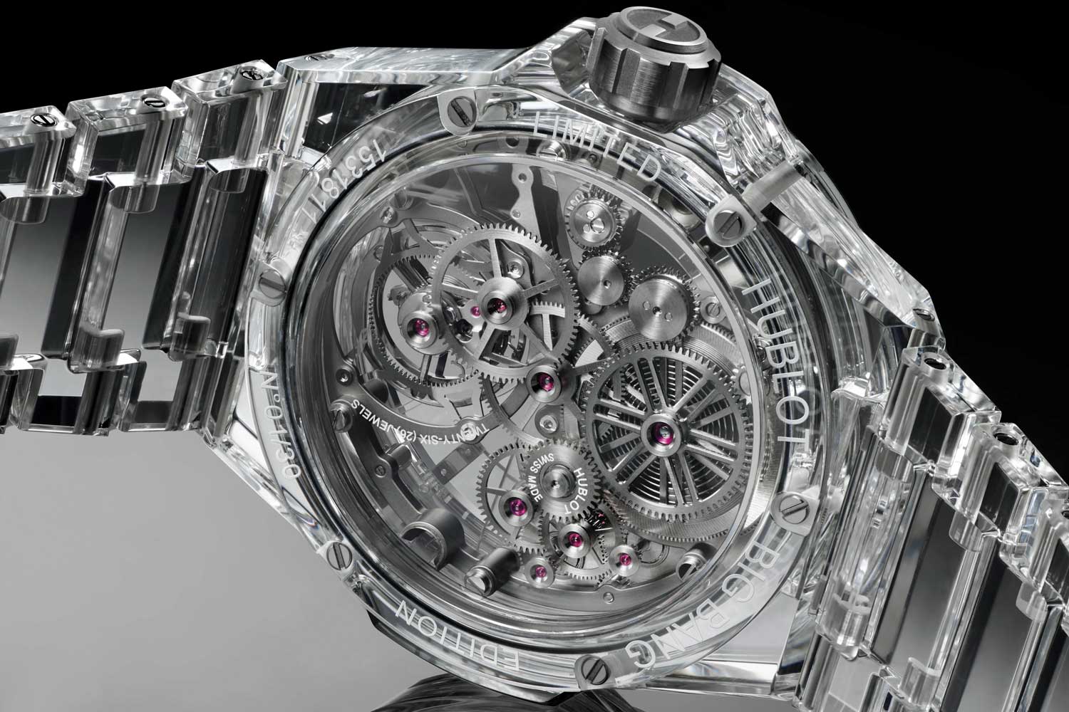 With the Big Bang Integral Tourbillon Full Sapphire, Hublot focussed on omitting all of the normally visible screws