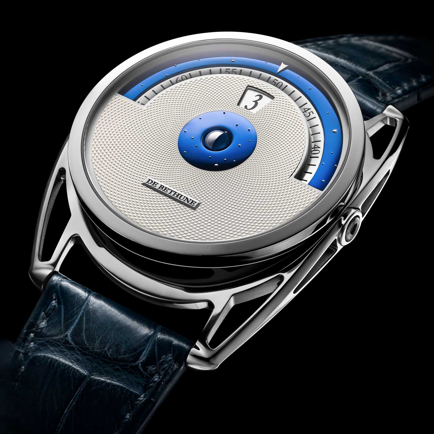 The DB28 series represents the brand’s signature innovations – the balance wheel facing the front of the watch with the balance in silicon and a ring of platinum, the in-house hairspring with patented terminal curve, and the triple parachute anti-shock system. Seen here is the DB28 Digitale