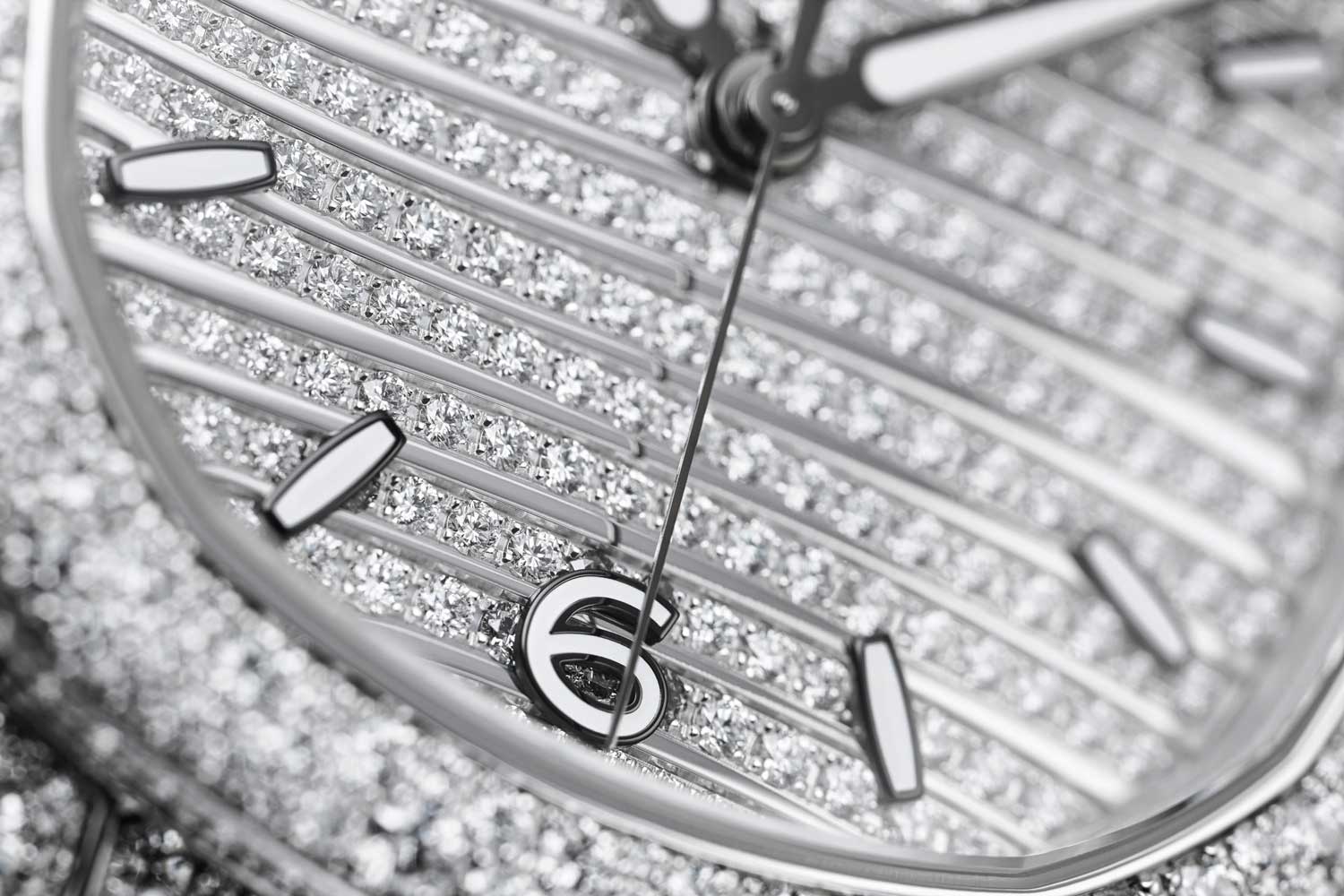 Patek Philippe’s new Ref. 7118/1450G Nautilus Haute Joaillerie sparkles with 2553 flawless Top Wesselton brilliant-cut diamonds