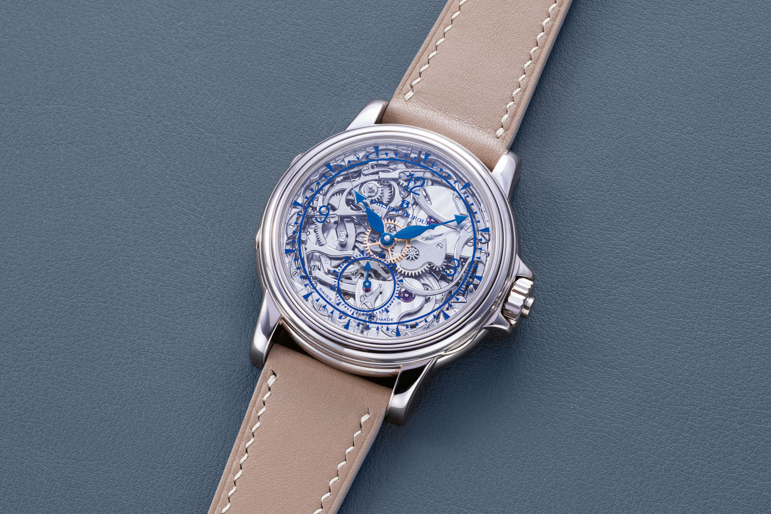 A unique Philippe Dufour Grande Sonnerie in white gold with a clear sapphire dial showcasing the beautifully finished striking mechanism. (Image :The Hour Glass)