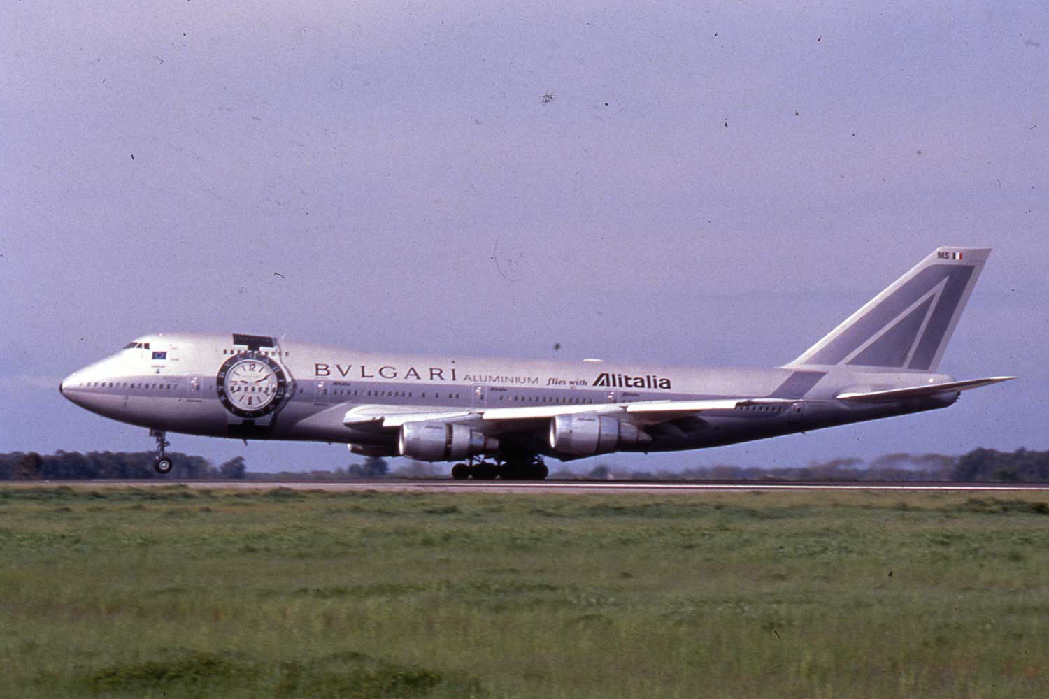 The Aitalia Jumbo Jet 747 dressed up with Bulgari