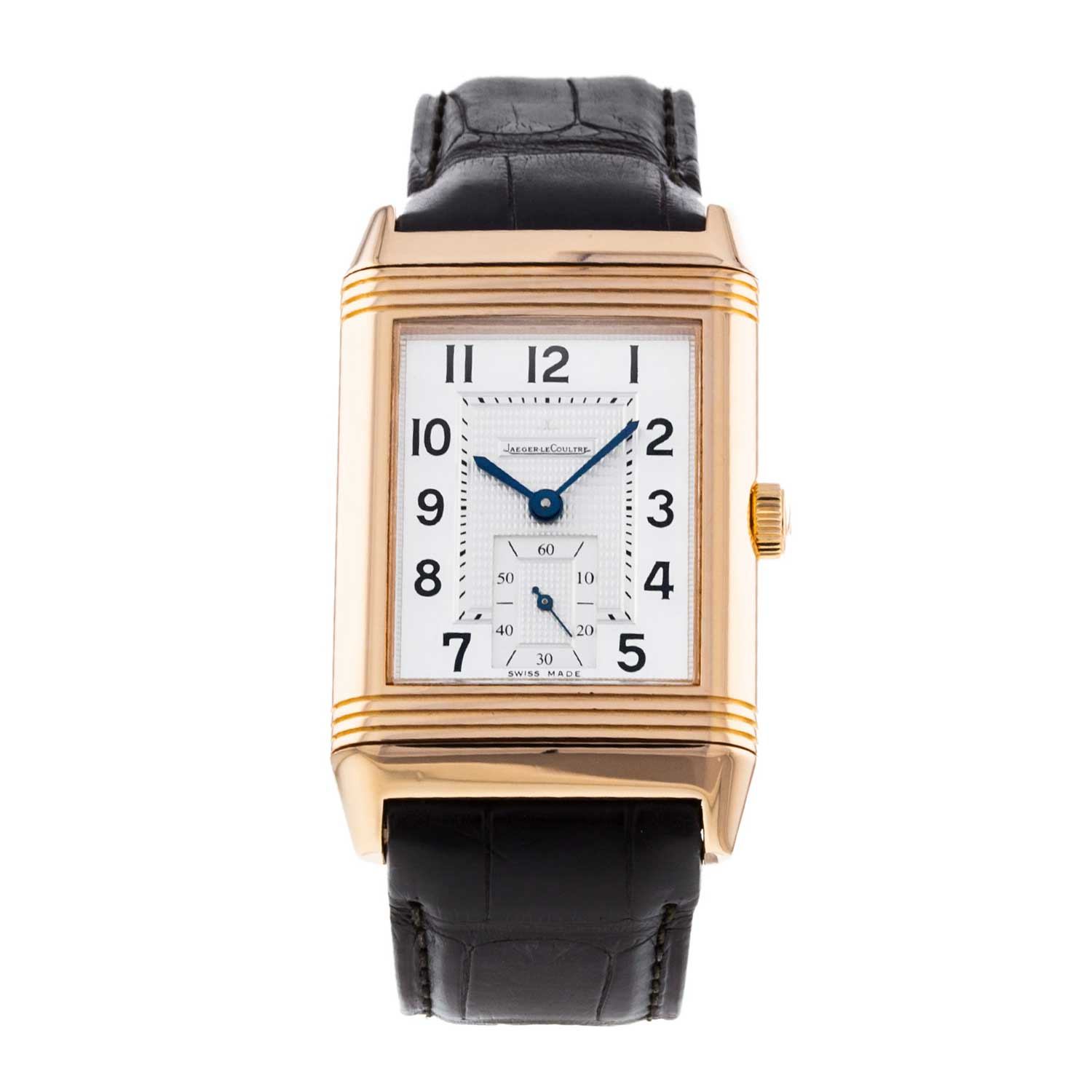 Reverso Classique tại cửa hàng của chúng tôi là một chiếc đồng hồ lên dây cót bằng tay có vỏ bằng vàng hồng 18k 48,5mm x 30mm bao quanh mặt số màu bạc.