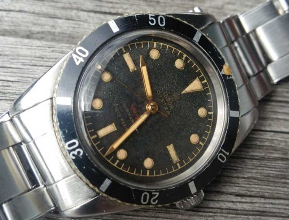 A Manual-wind ref 7923 "Small Crown" Submariner