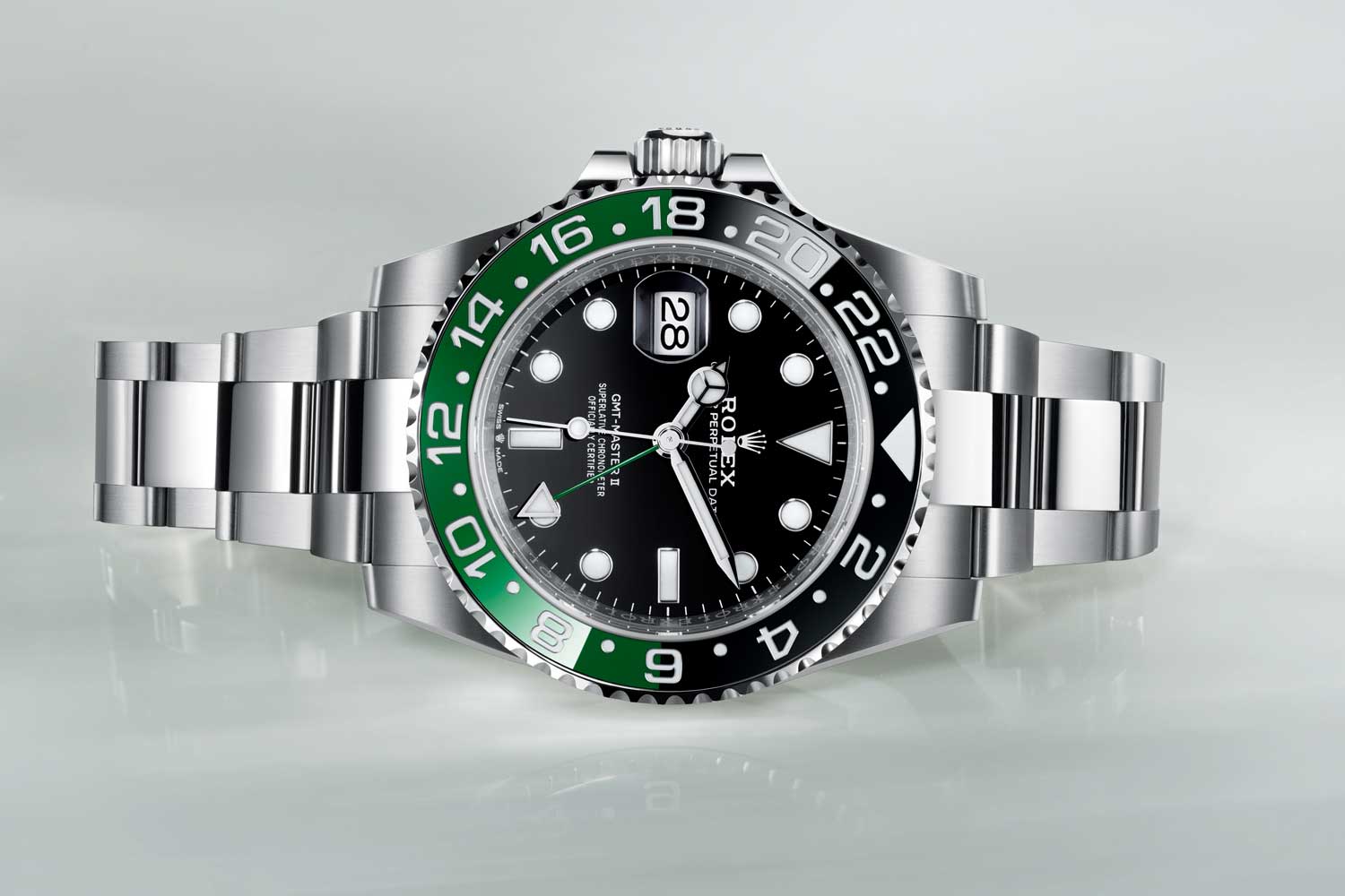 The 2022 40mm Rolex Oyster Perpetual GMT-Master II in Oystersteel