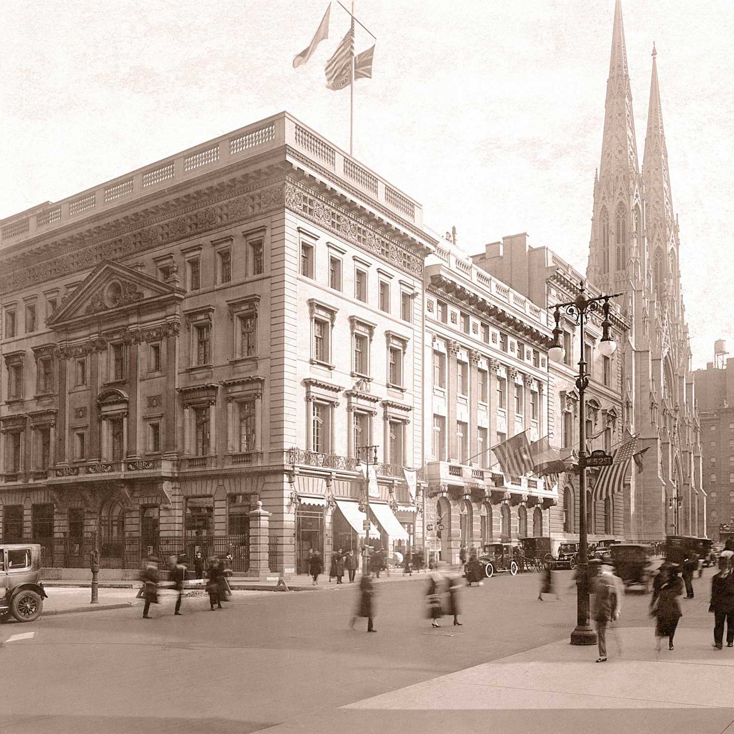 Cartier New York at 653 Fifth Ave, 1918 (image: Cartier)