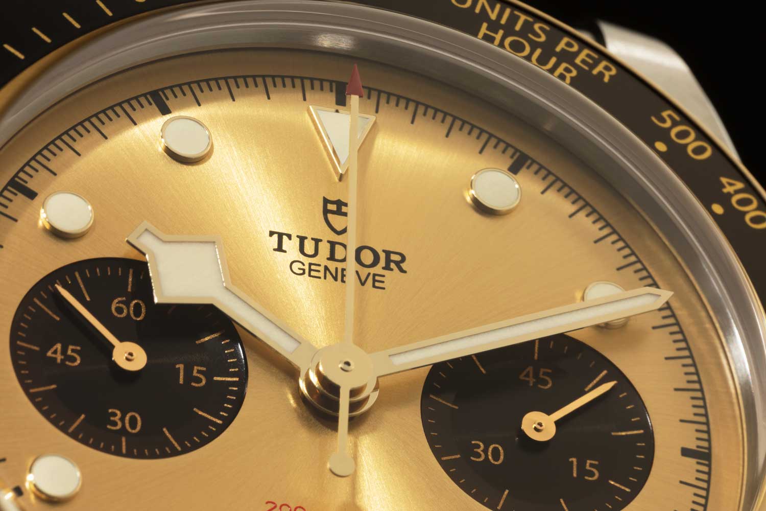 More gold tones can be found in the chronograph subdials. (image: Tudor)