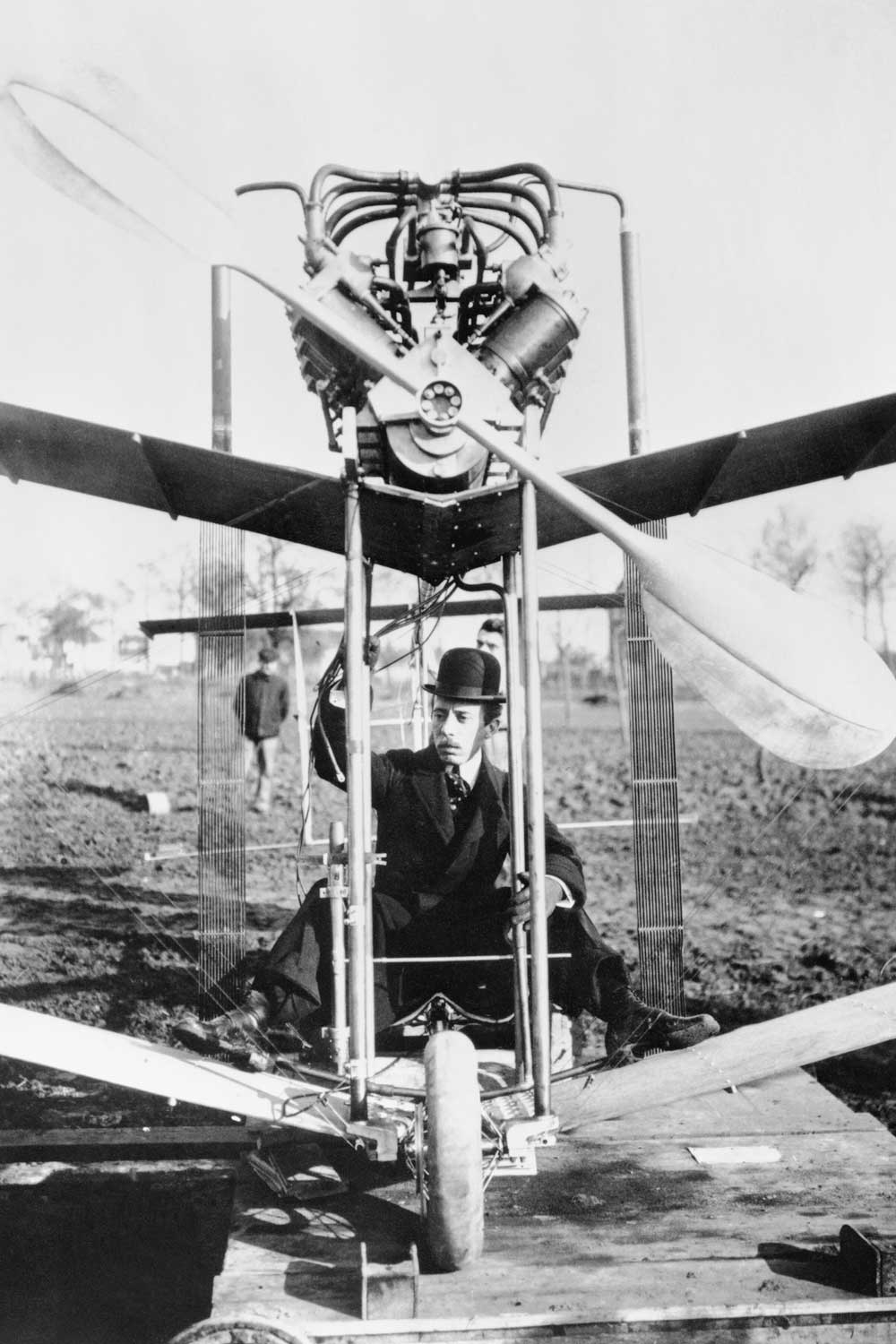 Alberto Santos-Dumont sitting in airplane (image: Cartier)