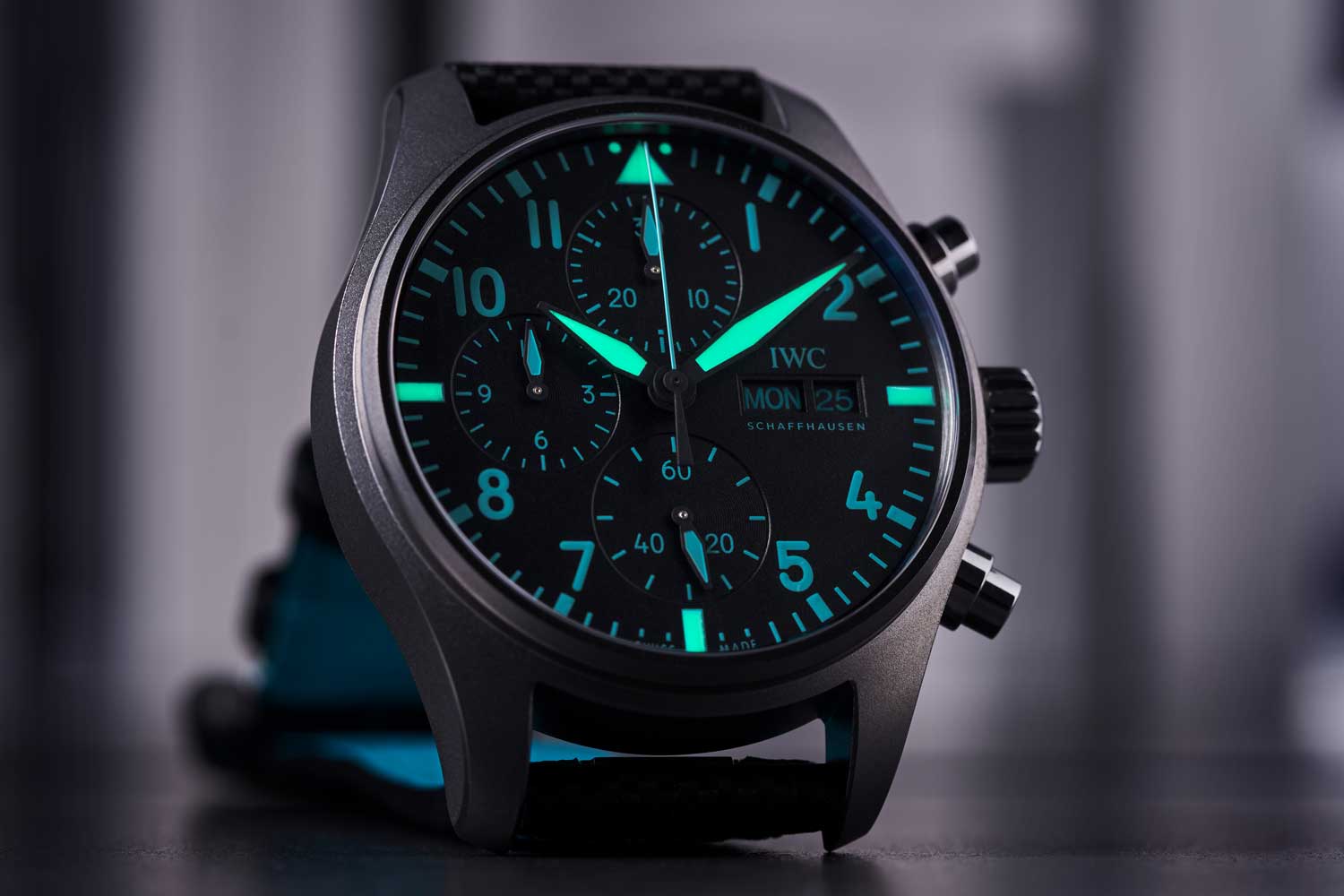 IWC Pilot’s Watch Chronograph 41 Edition “Mercedes-AMG Petronas Formula One Team” (Image: Revolution©)