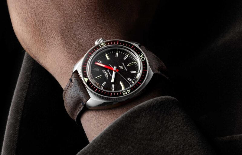 Introducing the High-frequency Longines Ultra-Chron