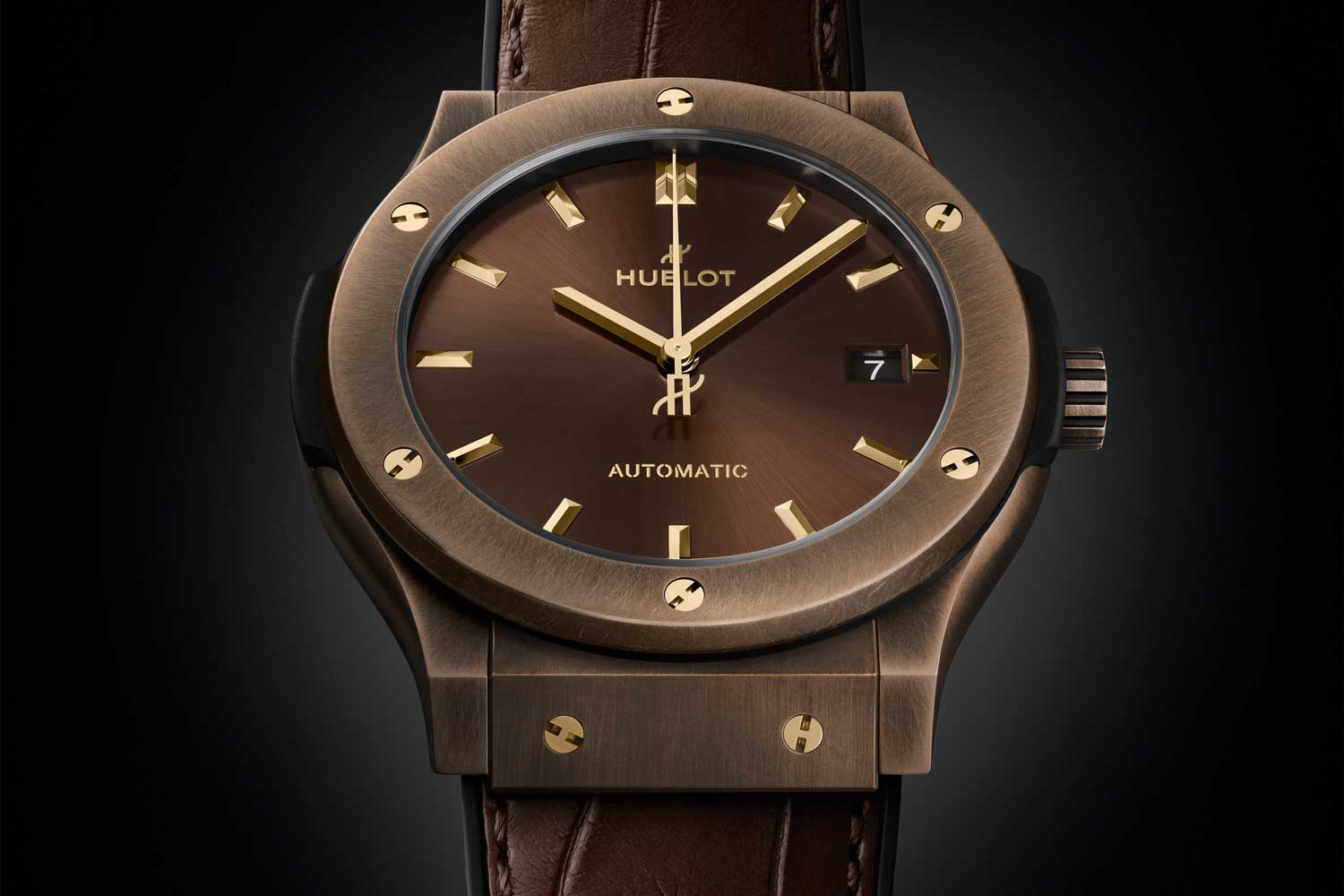 The limited edition Classic Fusion features a 45mm case of hand-brushed pre-patinated bronze with a brushed bronze bezel and a beautiful sunray brown dial with striking 3N gold-plated applique and elegant polished 3N gold-plated hands