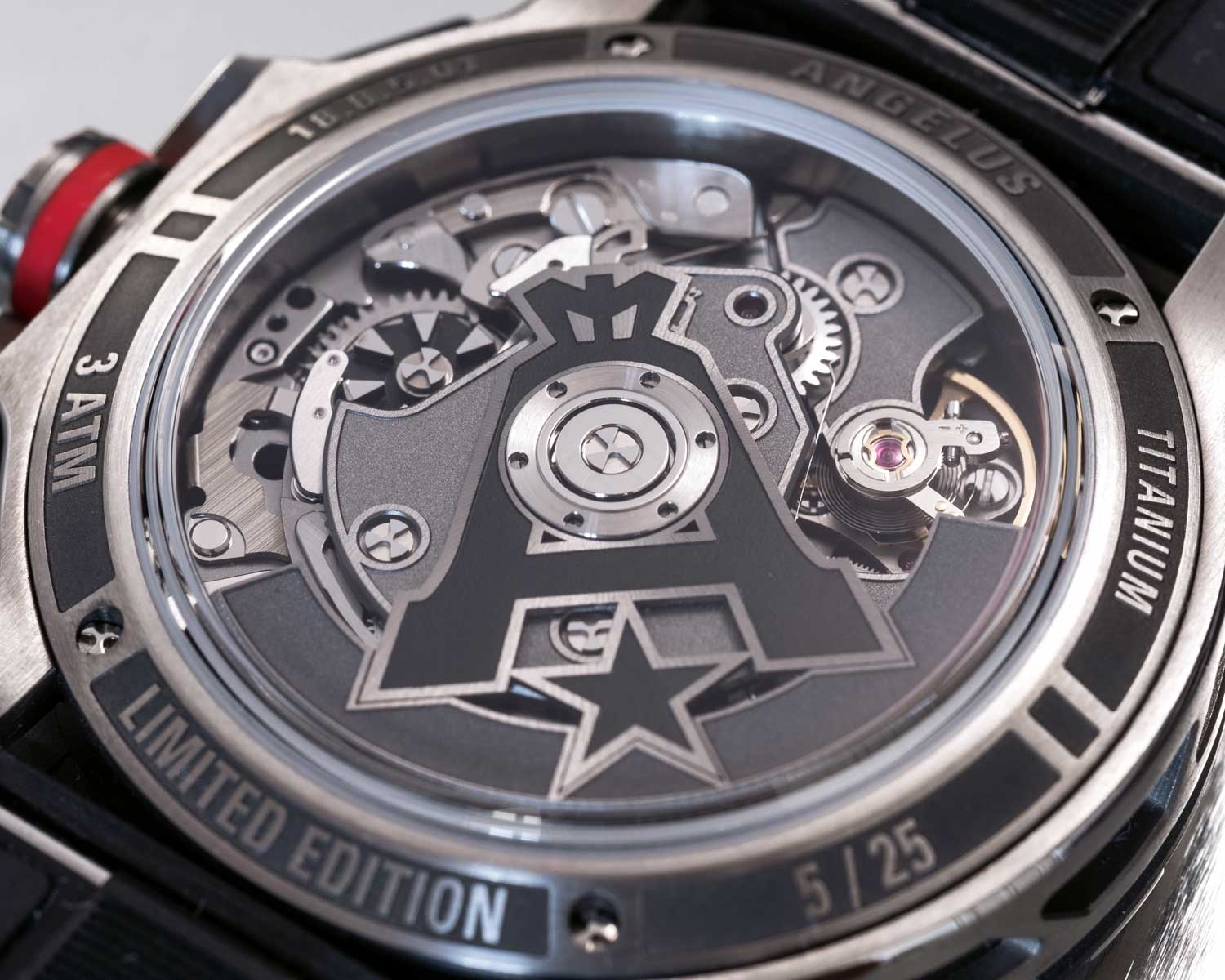 Angelus’ star logo, ensuring that this watch is identifiable even in the dark