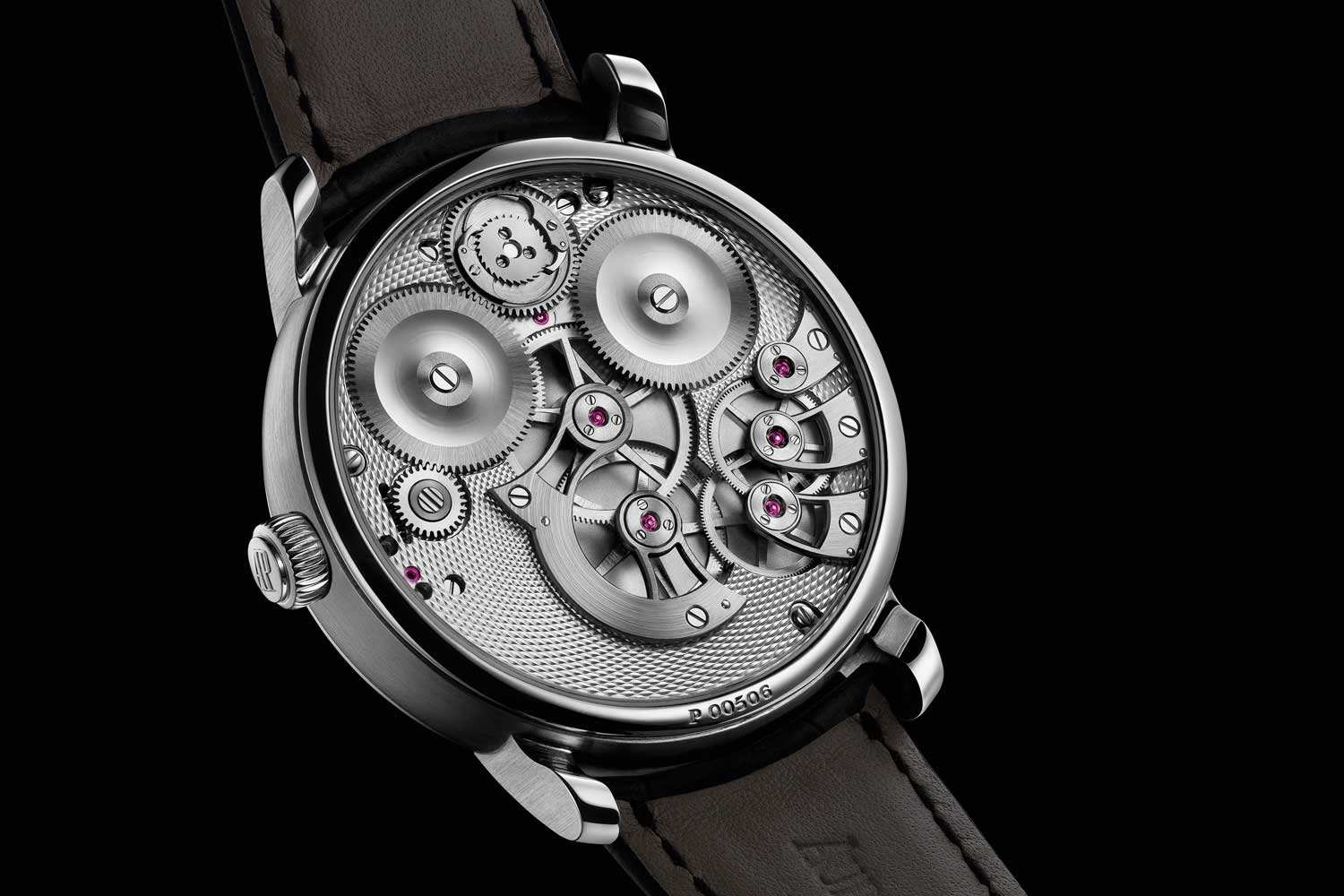 This is accomplished with the highly efficient, direct-impulse Audemars Piguet escapement as well as double barrels installed in a parallel configuration visible on the caseback