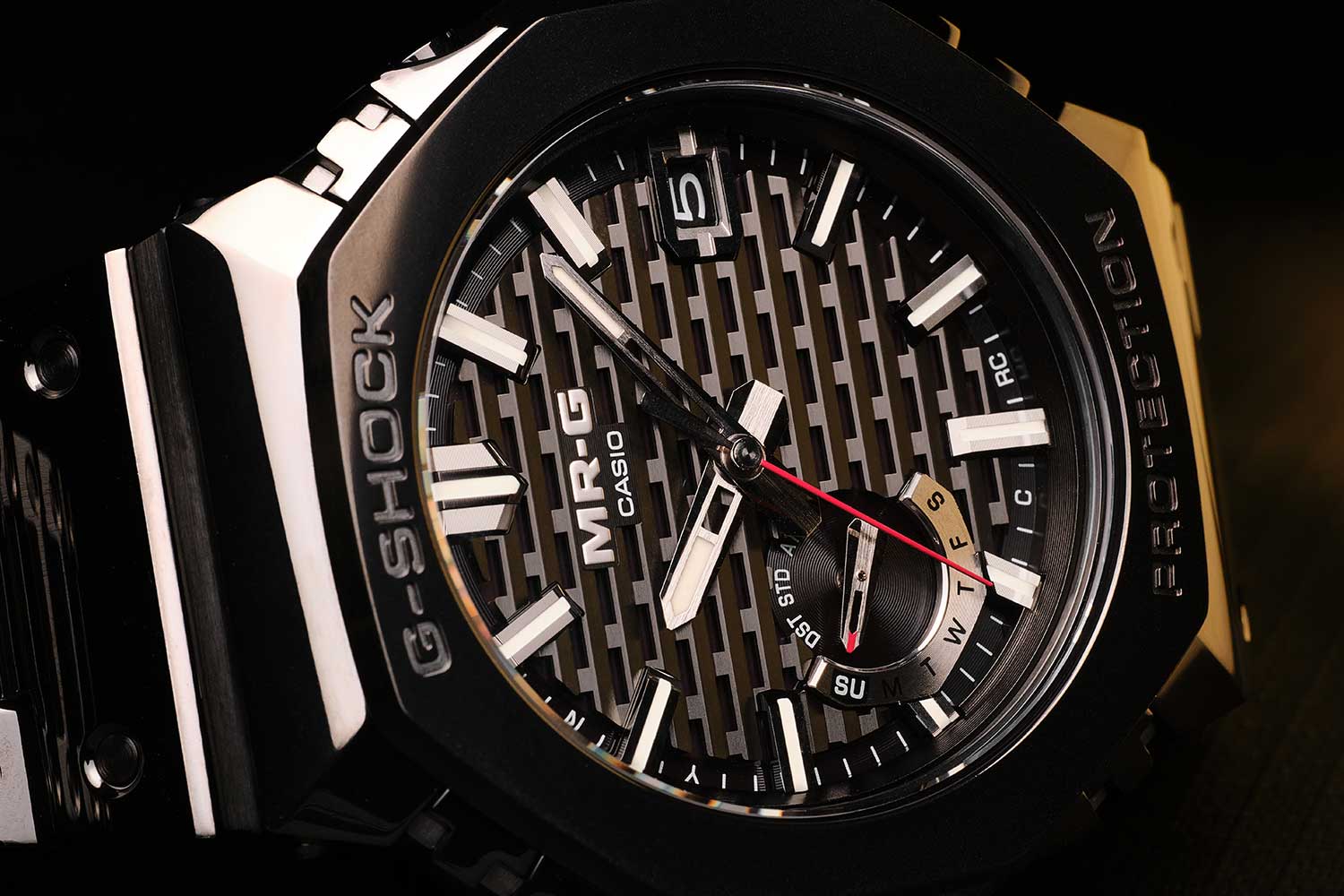 CASIO【 G-SHOCK MR-G 2100DJ 】 MRGB2100R-2A | G-SHOCK MR-G Black | CASIO