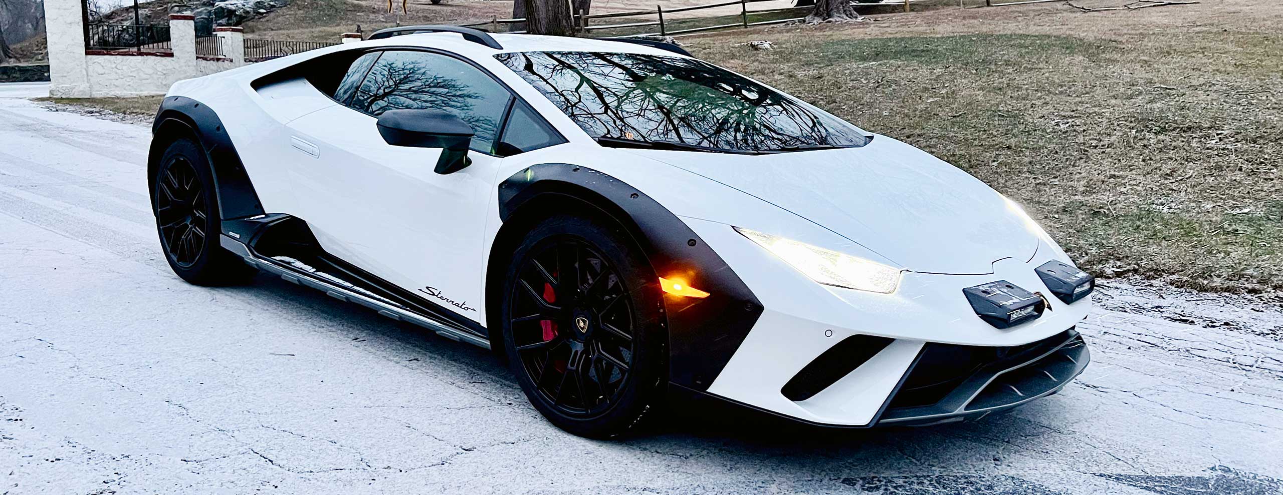 Driving My Lamborghini Huracán Sterrato in the Snow