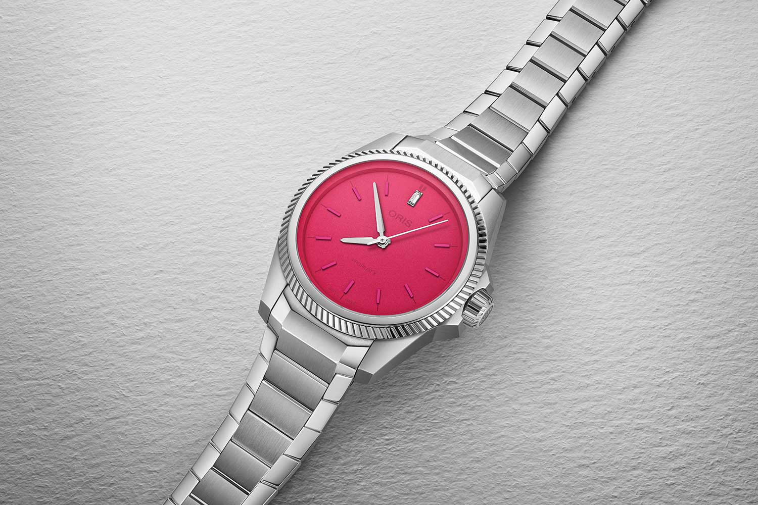 The Fabulous and Fierce Oris ProPilot X Miss Piggy Edition