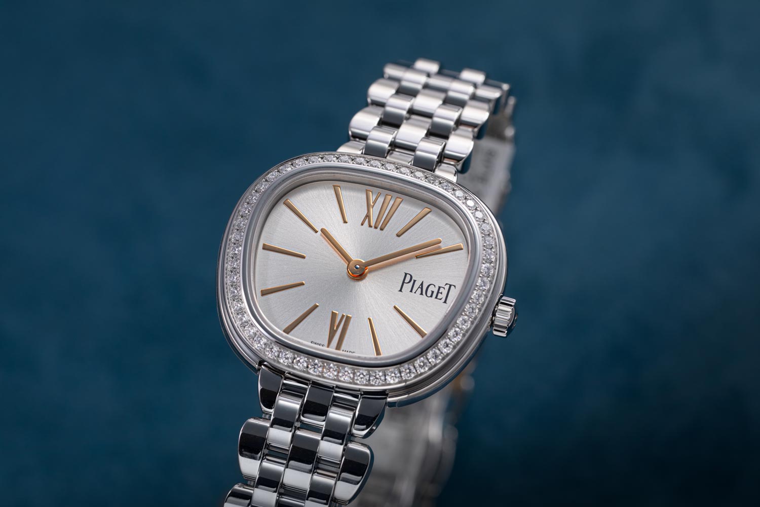 Image: Revolution ©