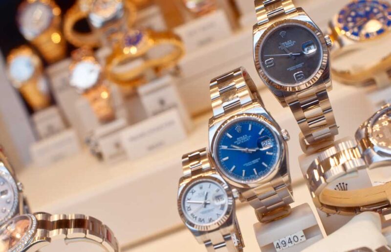 Watch Shopping Around The World: Tax Refunds In The Major Watch Hubs