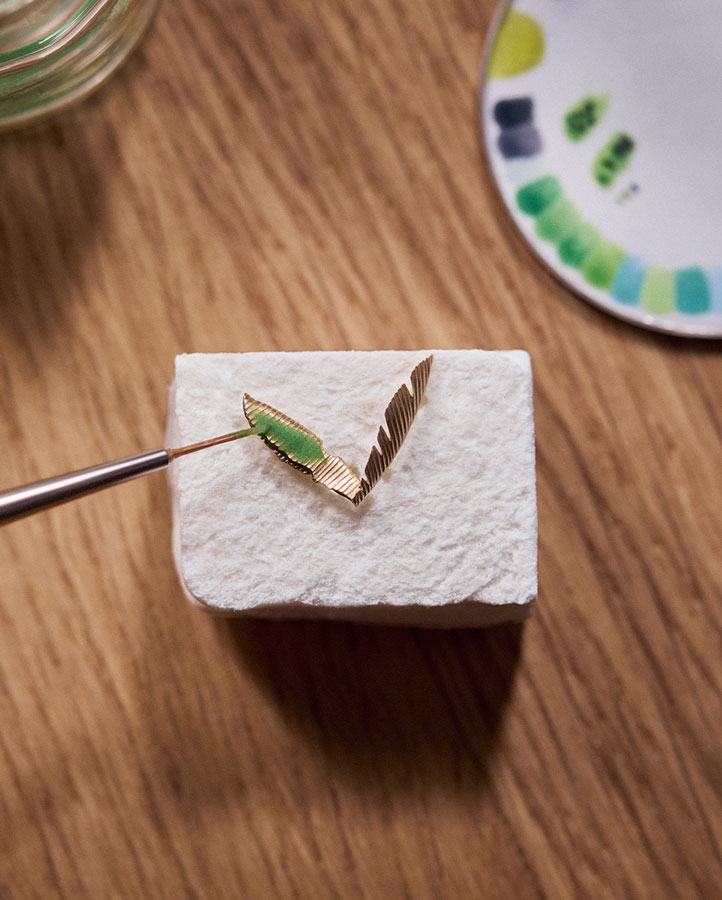 Louis Vuitton Escale en Amazonie enamel painting