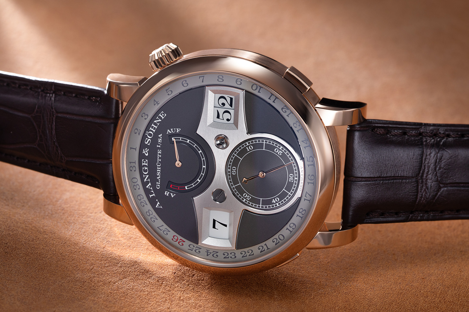 A. Lange & Söhne Zeitwerk Date in pink gold (Image: Revolution ©)