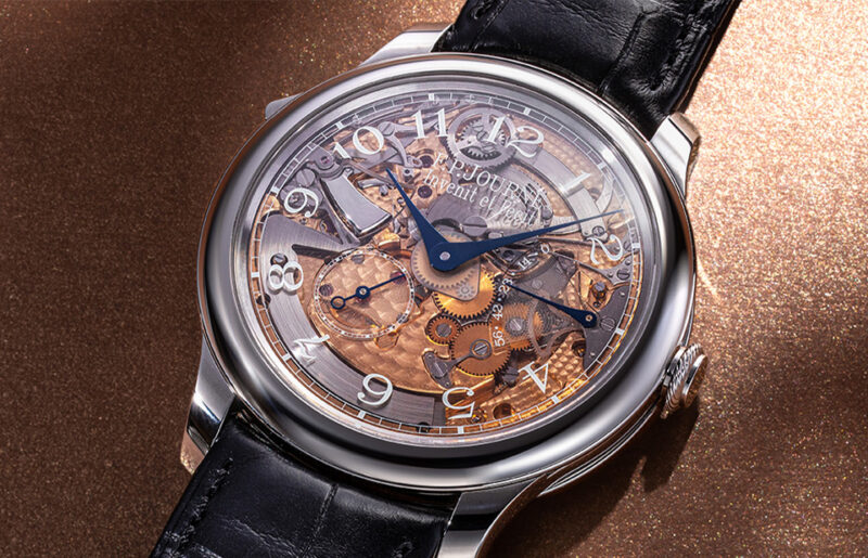 A Closer Look: F.P. Journe Répétition Souveraine with Smoked Sapphire Dial