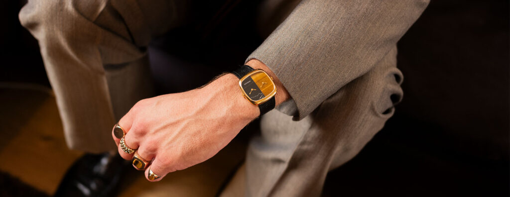 Dennison Splits Up Its Stone Dials To Display Its New Dual Time