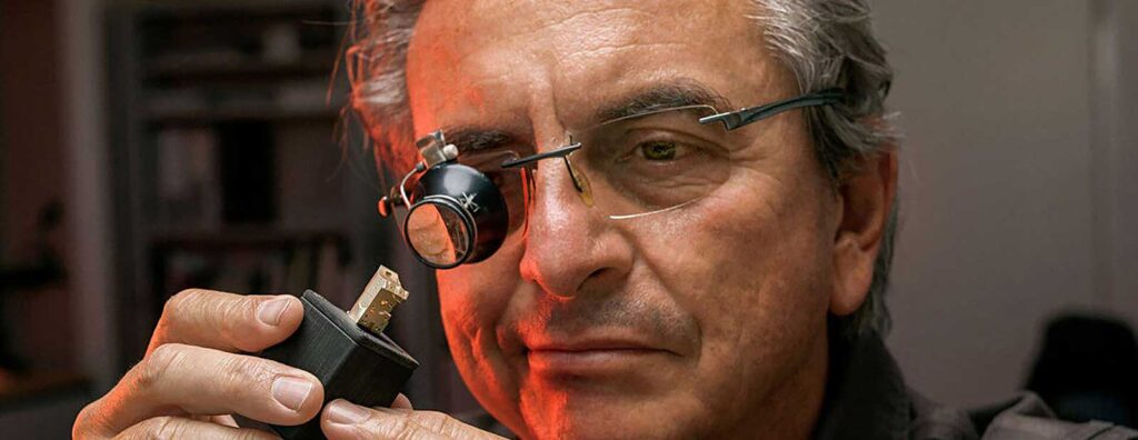 The Revolutionary List: 25 Watchmakers and Construction – Dominique Renaud