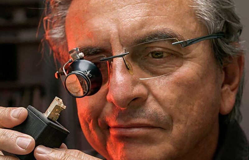 The Revolutionary List: 25 Watchmakers and Construction &ndash; Dominique Renaud