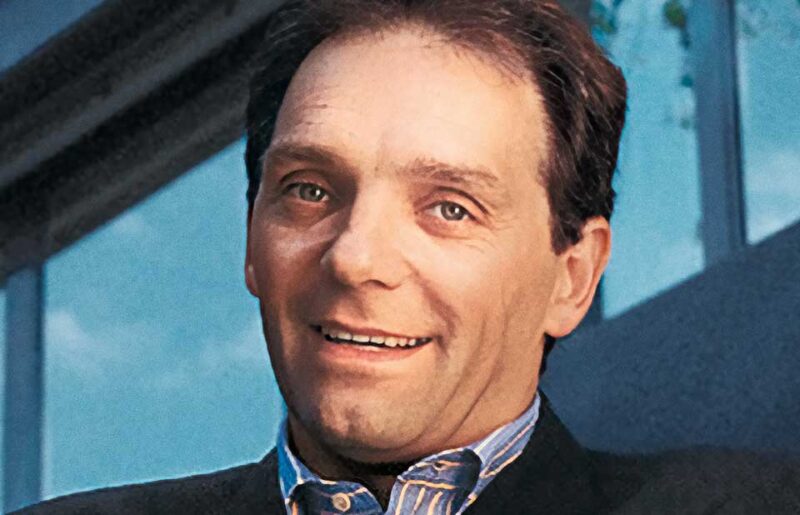 The Revolutionary List &ndash; 26 Inspirational Leaders: Theodore Schneider