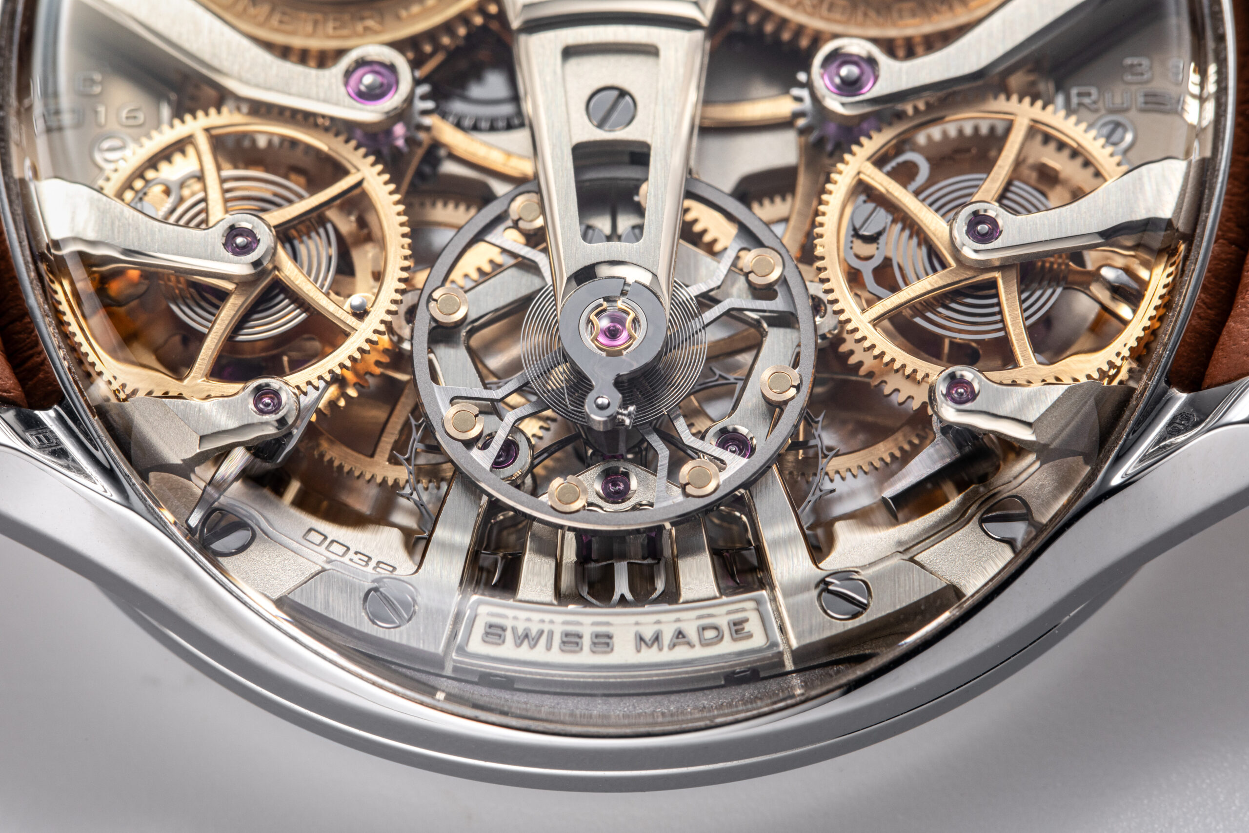 Lederer CIC 39 “Eddy Jaquet & Yann Von Kaenel” for Revolution