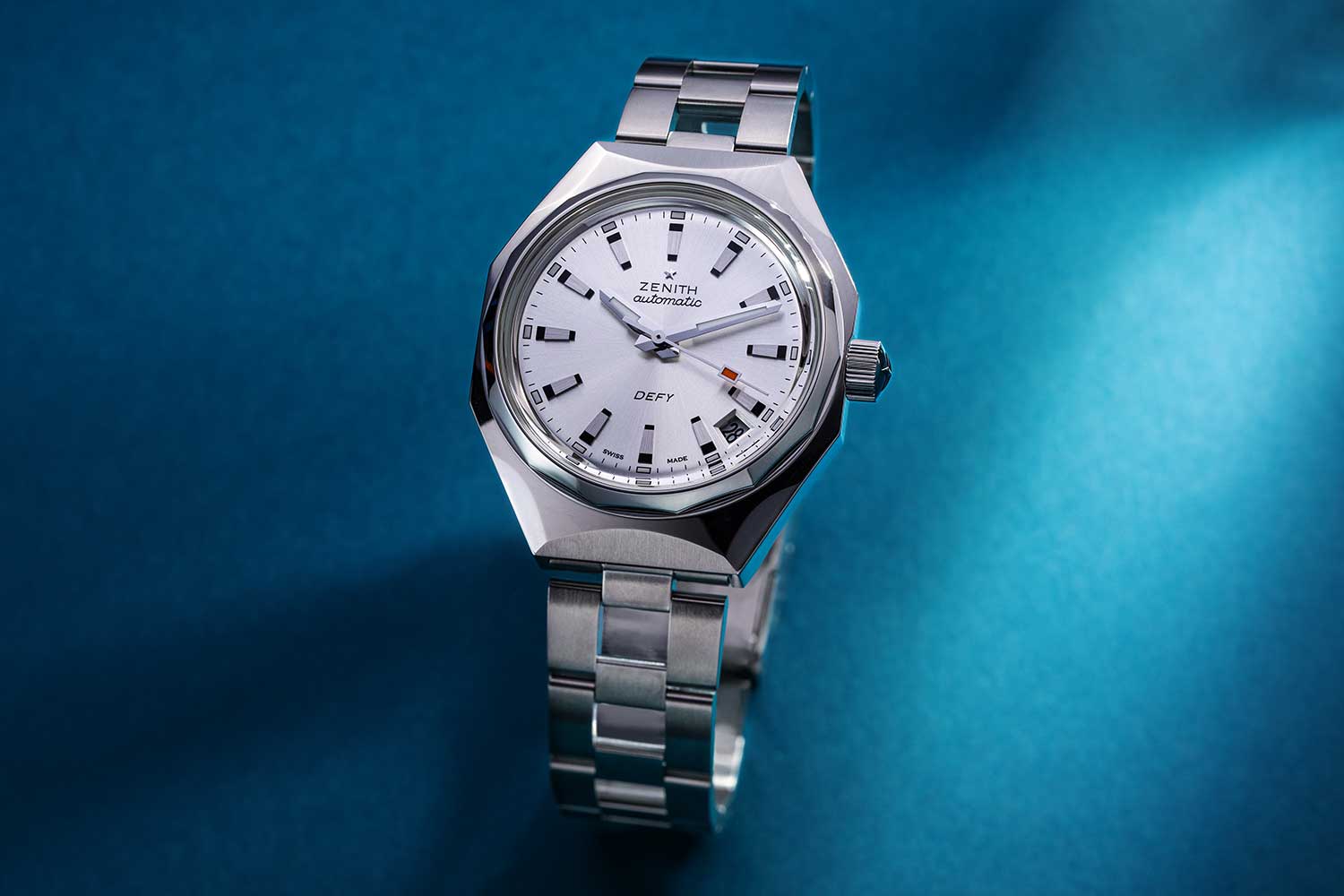 Zenith Defy Revival A3643 (©Revolution)