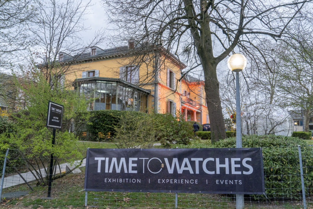 Entrance to event and villa