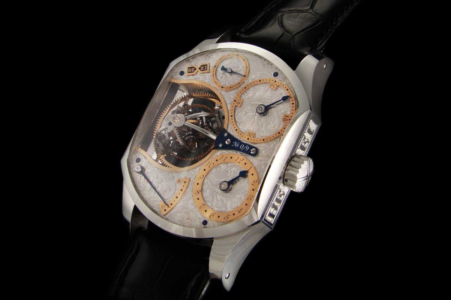 Primus features a three axis tourbillion where the external cage uses jewel bearings instead of ball-bearings